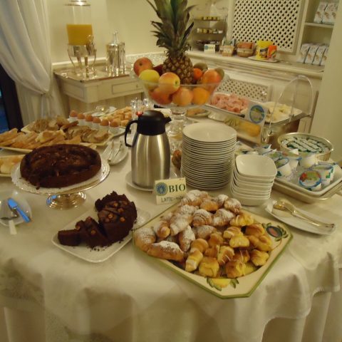 buffet colazioni - Villa Agnese